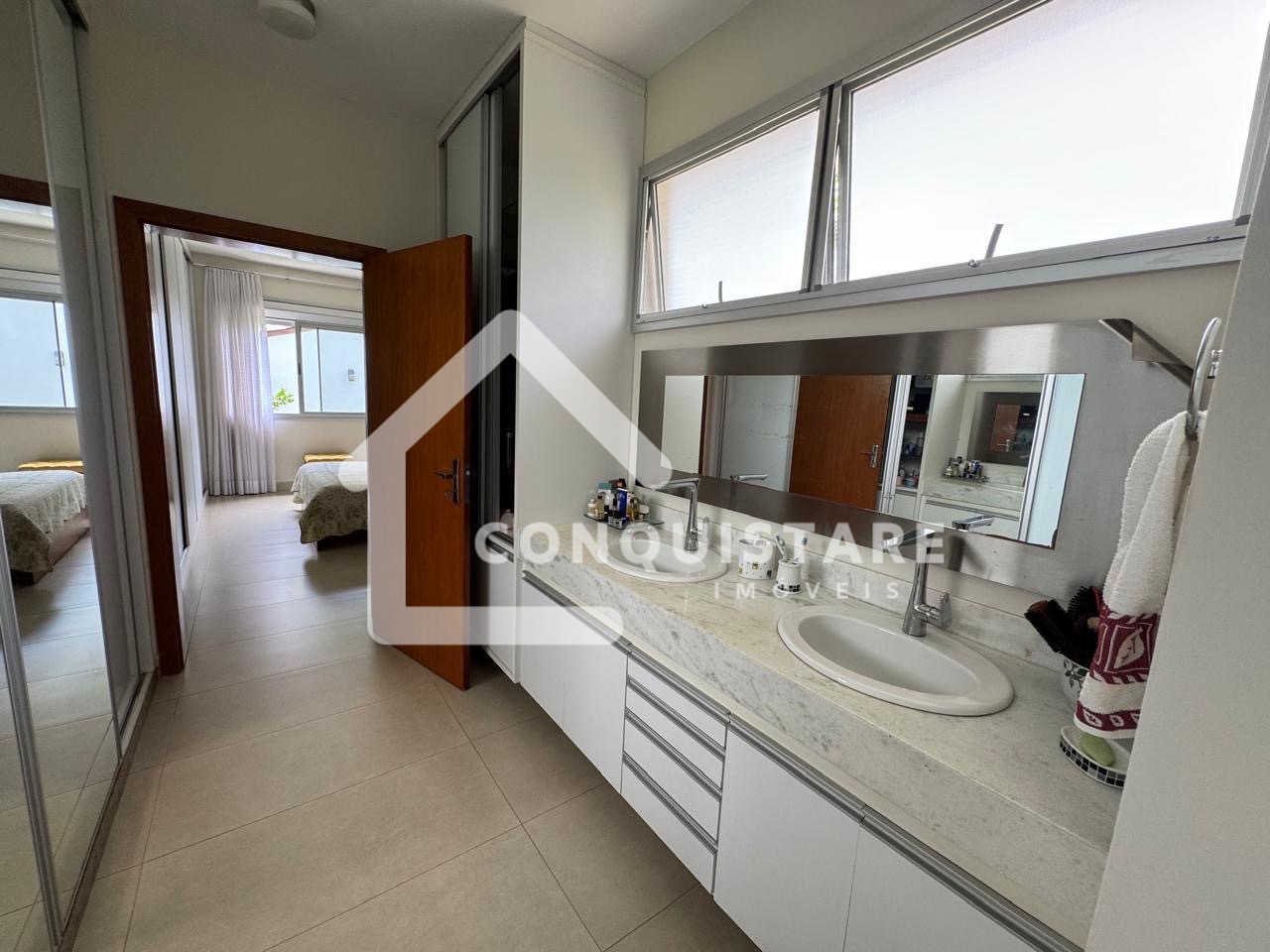 426d6fb7-e837-4ad7-be64-a17110077e51