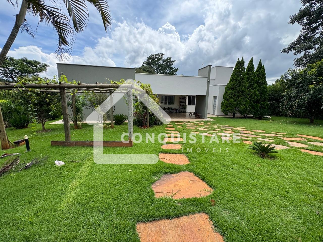 aaf03a30-65c8-4729-950f-b7ca24669bf6